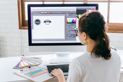 グラフィックデザイナーになるには？仕事内容や必要なスキルも解説